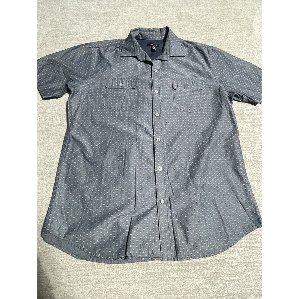 Van Heusen Shirt Men’s Medium Blue Button Down Short Sleeve Collared